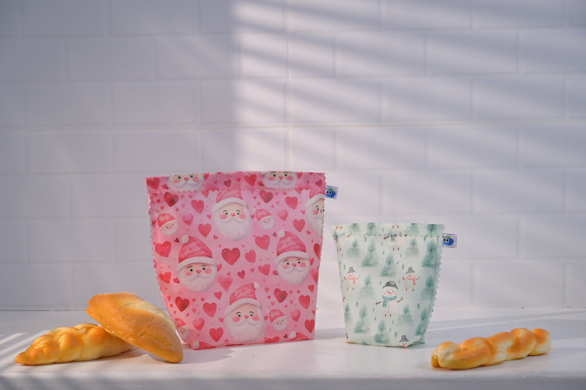 Bluebee 2-Piece Beeswax Food Bag: Incoming Frost Christmas Collection