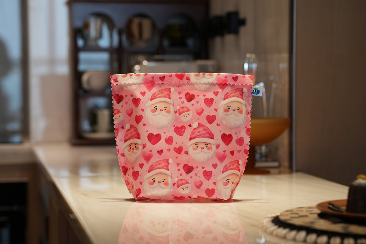 Bluebee 2-Piece Beeswax Food Bag: Incoming Frost Christmas Collection