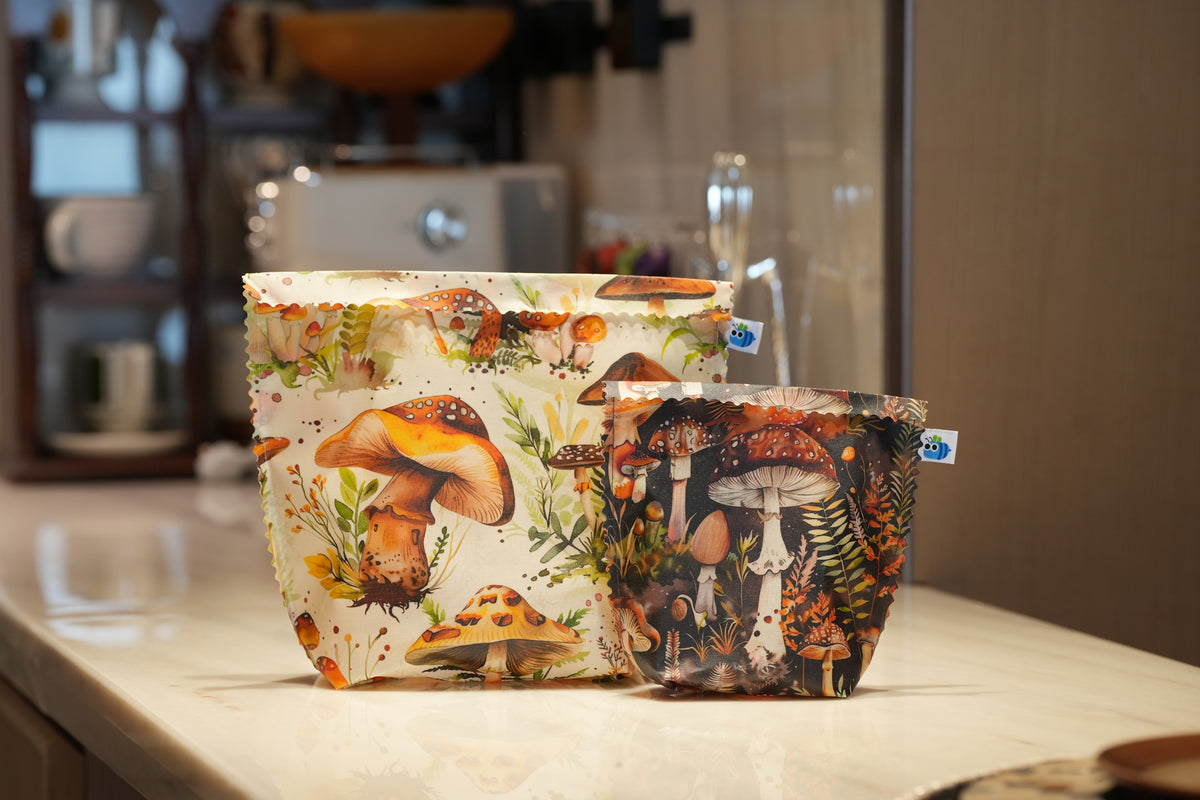 Bluebee 2-Piece Beeswax Food Bag Set: Enchanted Forage Mushroom Collection