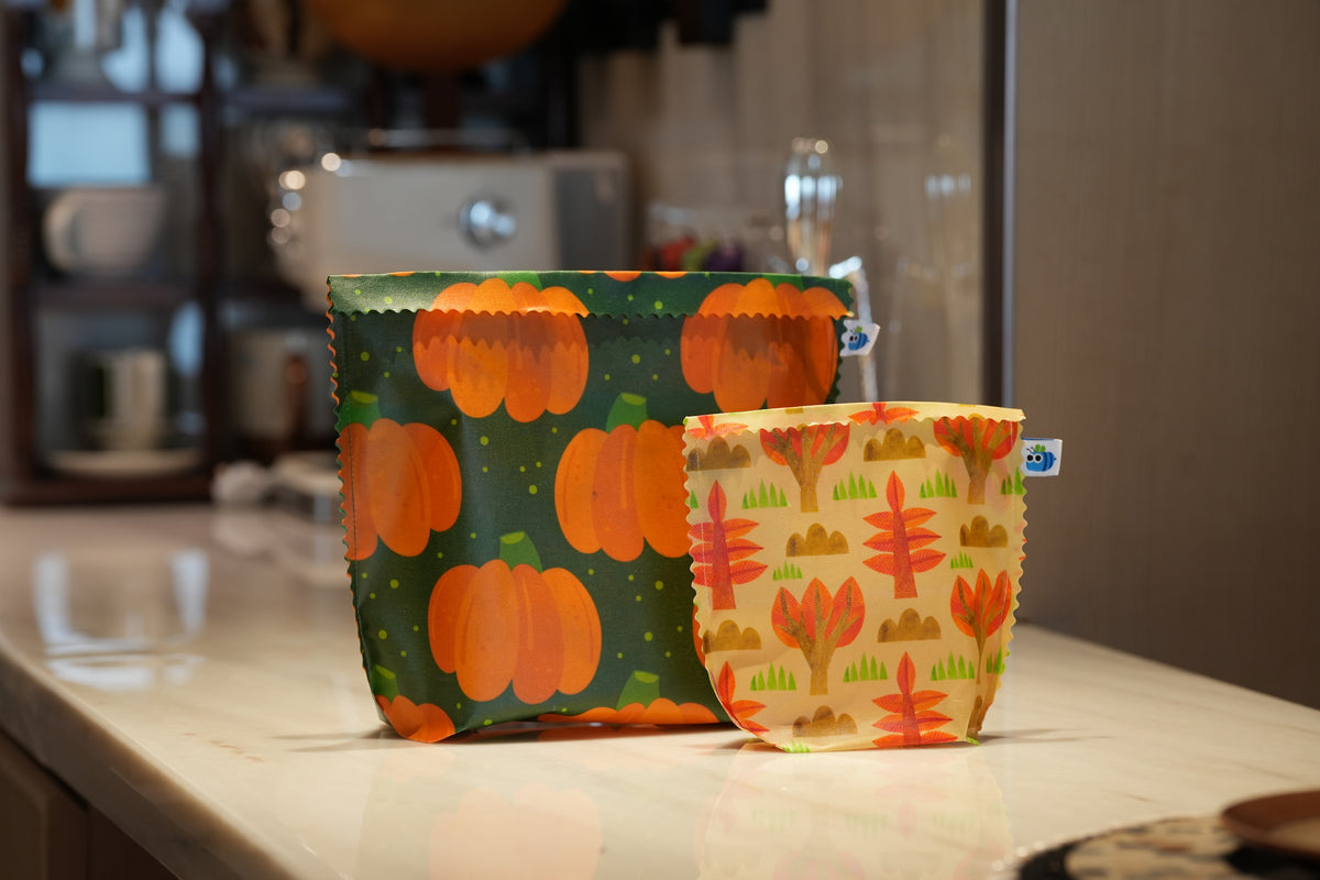 Bluebee 2-Piece Beeswax Food Bag Set: Pumpkin Harvest Thanksgiving Collection