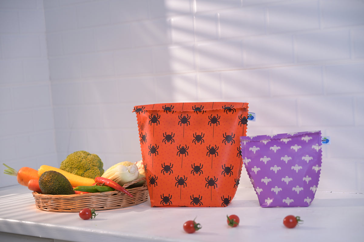 BlueBee 2-Piece Beeswax Food Bag: Spooky Night Halloween Collection
